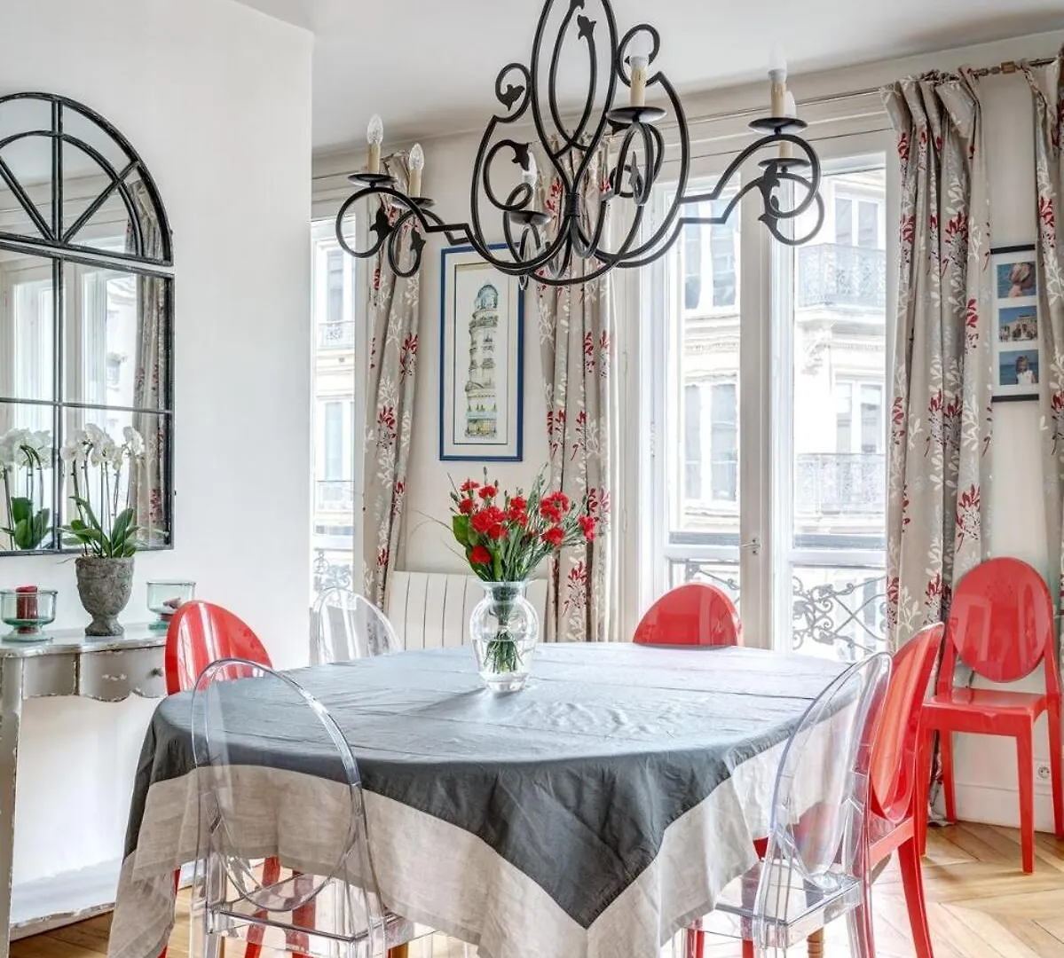 Mon Amour - Vrai Appartement Parisien - Paris Centre- Cosy Modern & Comfort - Free Travel Guide - Offre Speciale Famille - Special Offer 0*,  France