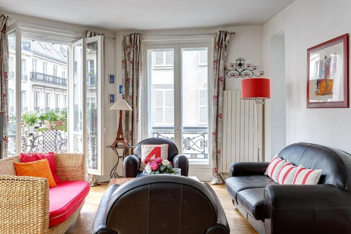 Mon Amour - Vrai Appartement Parisien - Paris Centre- Cosy Modern & Comfort - Free Travel Guide - Offre Speciale Famille - Special Offer Apartment