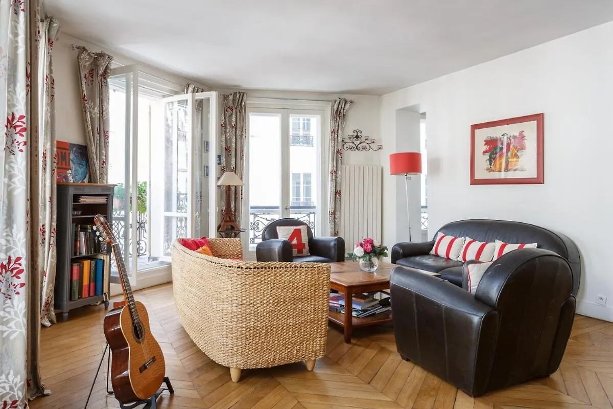 Mon Amour - Vrai Appartement Parisien - Paris Centre- Cosy Modern & Comfort - Free Travel Guide - Offre Speciale Famille - Special Offer Apartment