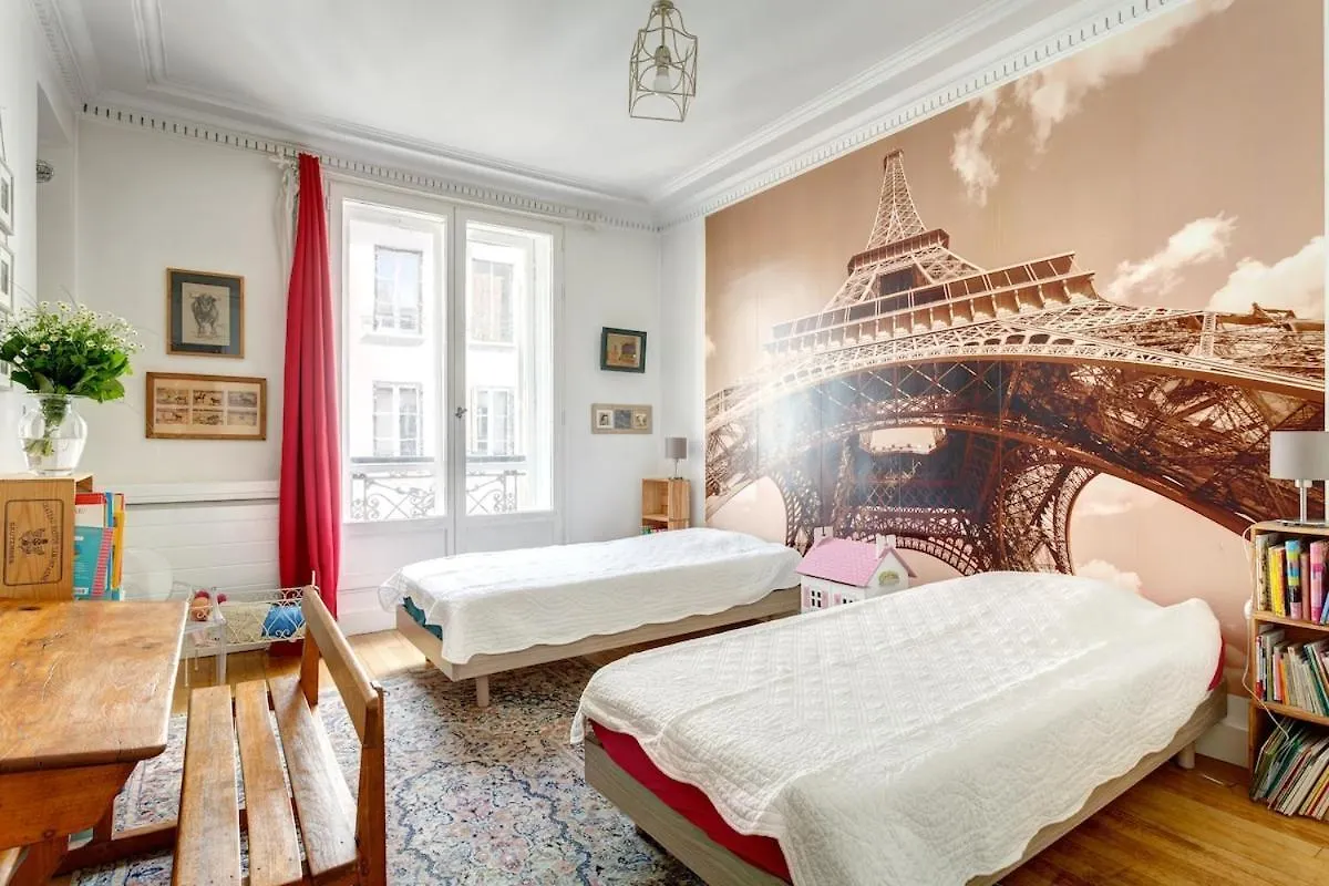 Mon Amour - Vrai Appartement Parisien - Paris Centre- Cosy Modern & Comfort - Free Travel Guide - Offre Speciale Famille - Special Offer