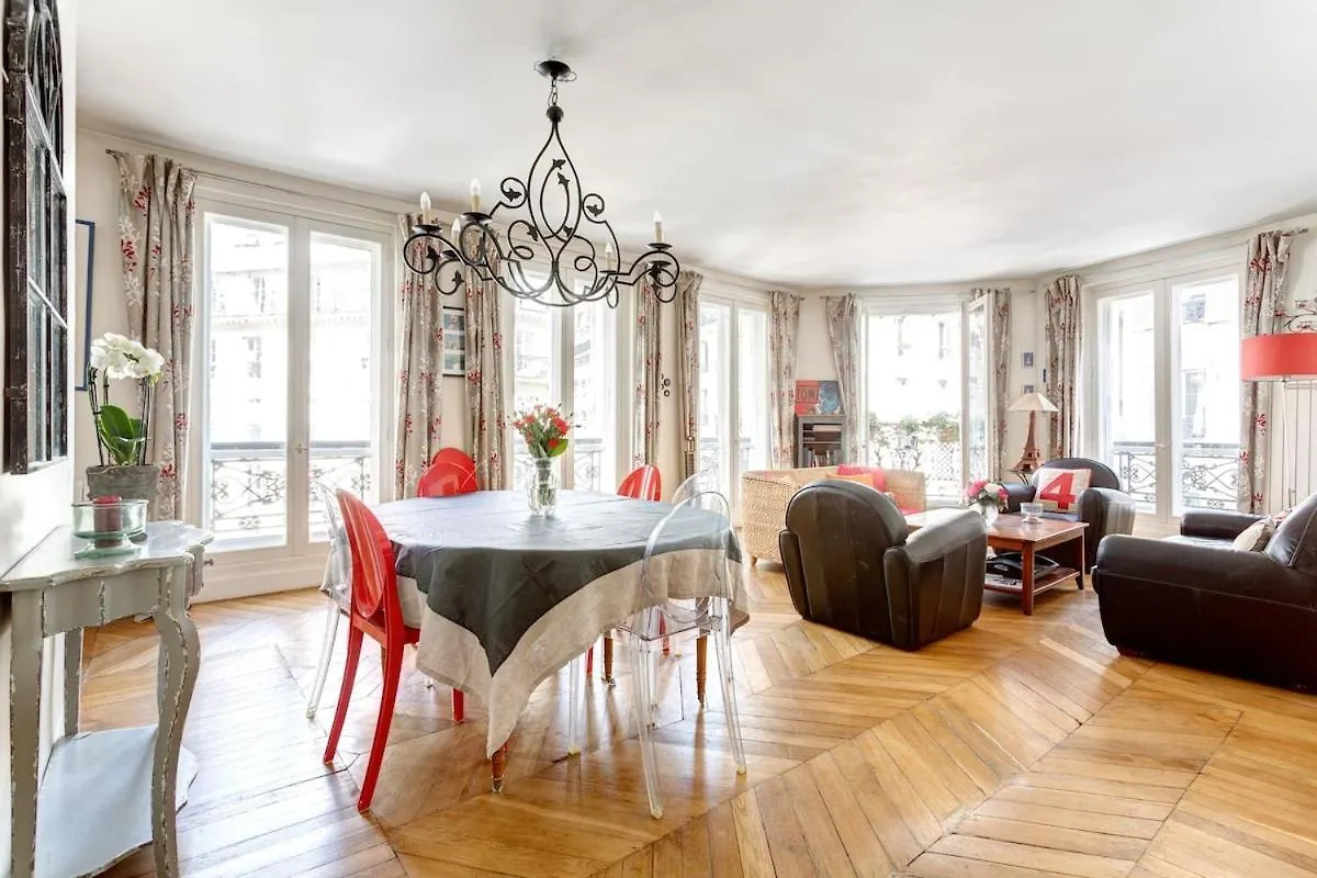 Mon Amour - Vrai Appartement Parisien - Paris Centre- Cosy Modern & Comfort - Free Travel Guide - Offre Speciale Famille - Special Offer